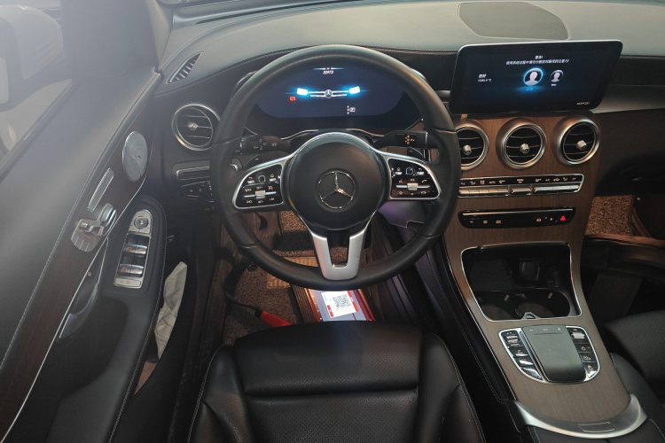 奔驰GLC 2020款 改款 GLC 300 L 4MATIC 豪华型局部细节13