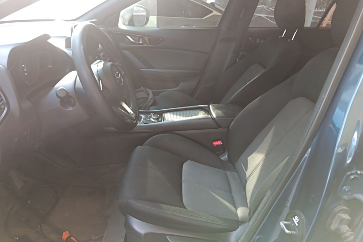 马自达CX-4 2020款 2.0L 自动两驱蓝天活力版中控内饰19