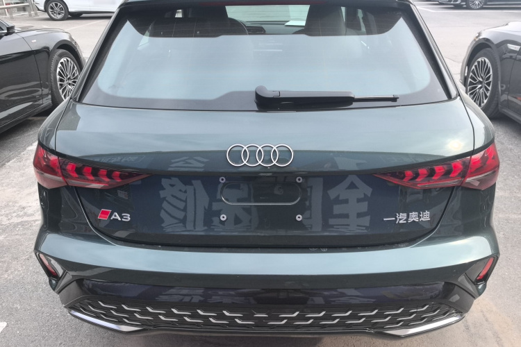 奥迪A3 2025款 Sportback 35TFSI 飞驰尊享型车身外观6004