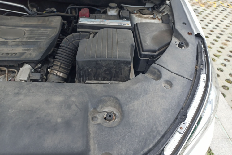 比亚迪 宋 2020款 经典版 1.5T 自动精英型局部细节9007