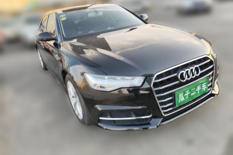 奥迪A6L 2018款 30周年年型 35 TFSI 时尚型车身外观3