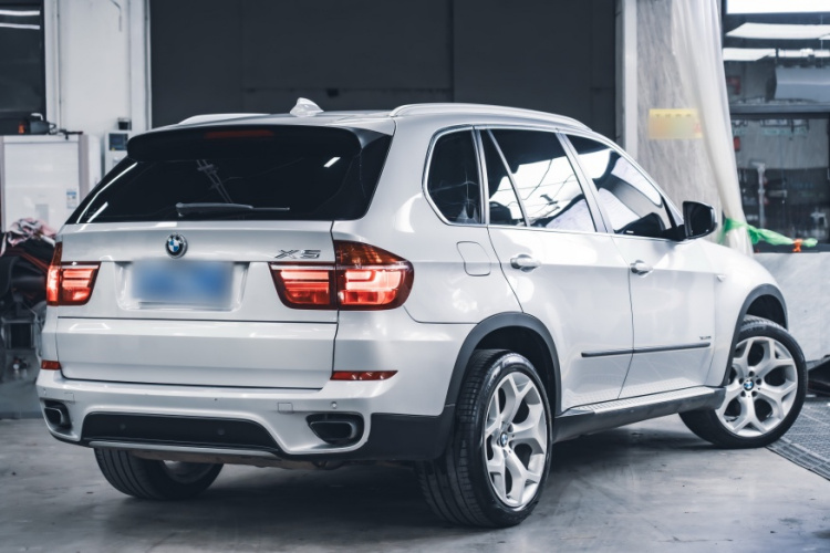 宝马X5(进口) 2011款 xDrive50i 领先型车身外观6003