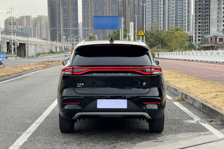 比亚迪 唐新能源 2021款 DM-i 112KM 尊贵型车身外观6004