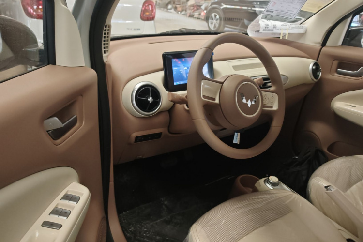 五菱汽车 宏光MINIEV 2025款 四门版 进阶款中控内饰20