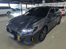 广汽传祺 影豹 2021款 270T DCT J15版