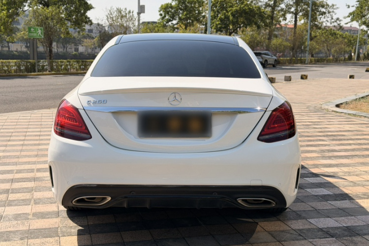 奔驰C级 2019款 C 260 运动版车身外观6003