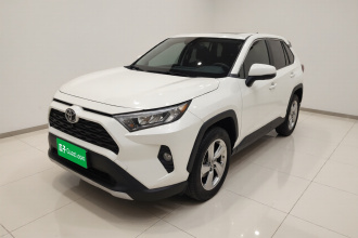 丰田 RAV4荣放 2021款 2.0L CVT两驱风尚PLUS版