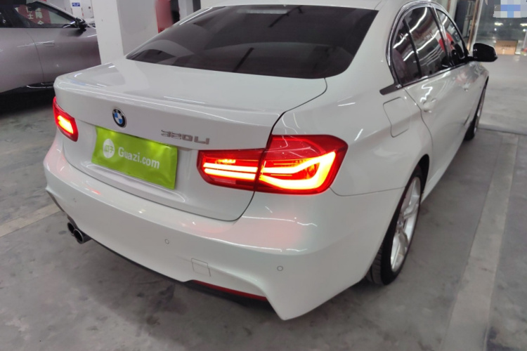 宝马3系 2018款 320Li 领先型M运动套装车身外观7