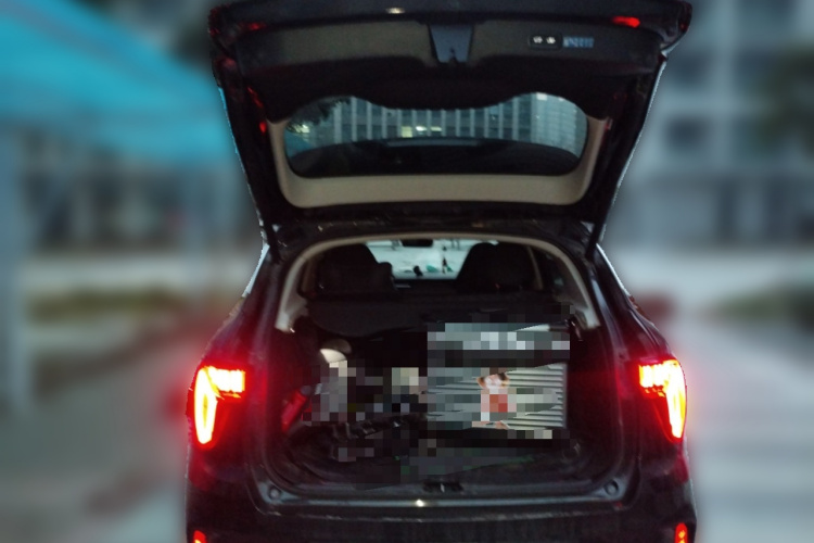 领克01 2021款 2.0TD 两驱型Pro中控内饰23