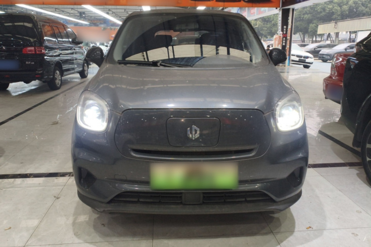 零跑汽车 零跑T03 2023款 310轻享版车身外观2