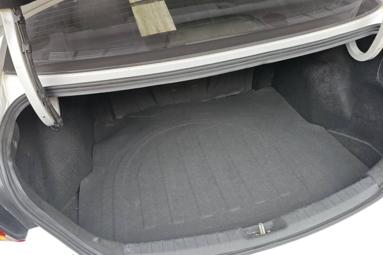 现代 领动 2016款 1.6L 自动智炫·精英型中控内饰23