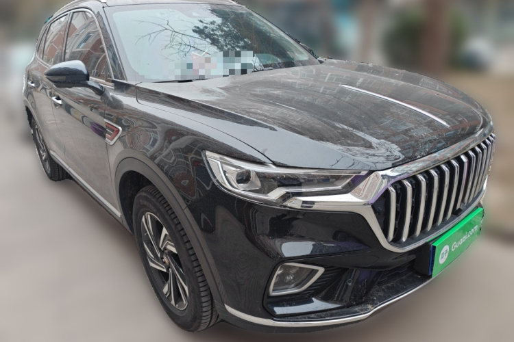 红旗HS5 2022款 2.0T 智联旗享版车身外观3