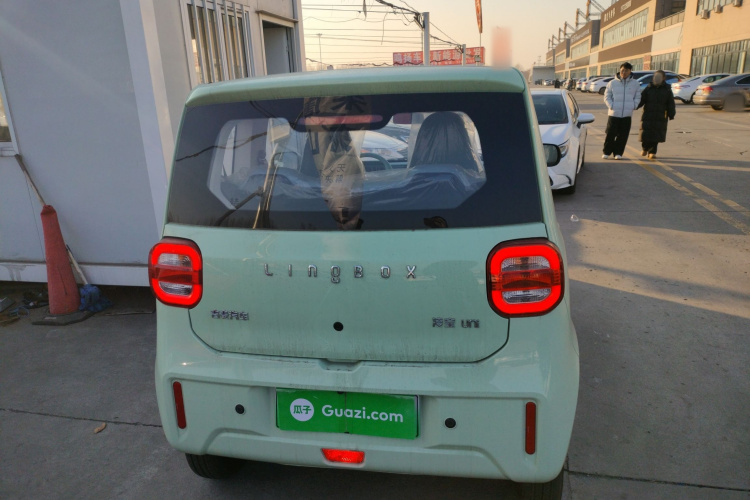 凌宝汽车 凌宝uni 2025款 微甜版 11.52kWh车身外观6