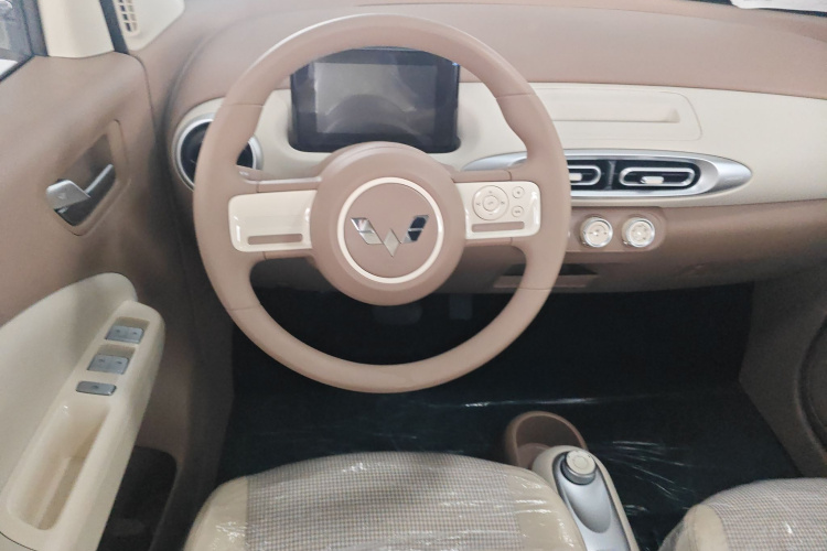 五菱汽车 宏光MINIEV 2025款 四门版 进阶款中控内饰13