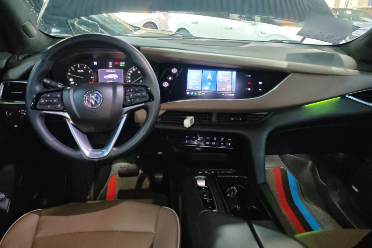 别克 昂科旗 2020款 28T 四驱旗舰型中控内饰12