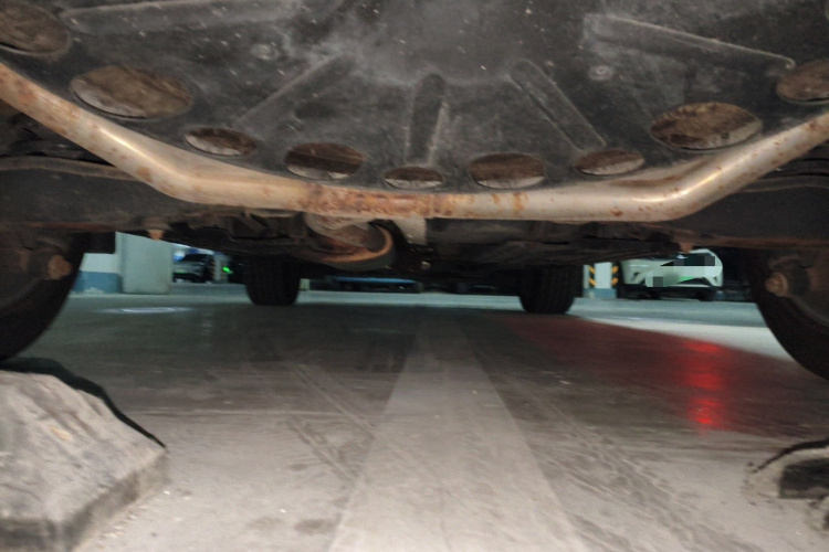 广汽传祺 传祺GS8 2017款 320T 两驱豪华智联版（七座）局部细节9009