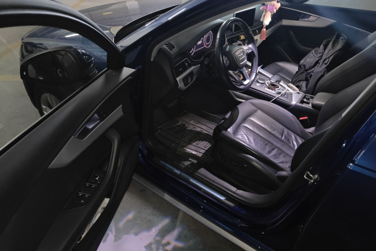 奥迪A4(进口) 2017款 45 TFSI allroad quattro 时尚型中控内饰20