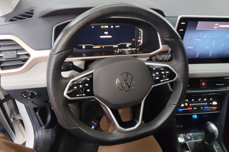 大众 途岳 2023款 300TSI 两驱满月版局部细节13