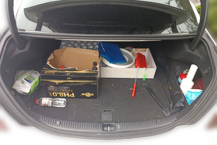 奔驰C级 2019款 C 180 L 时尚型运动版局部细节23