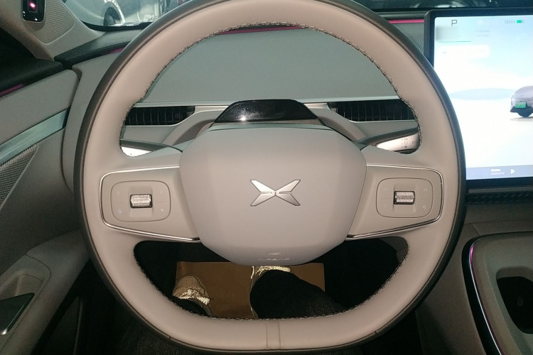 小鹏MONA M03 2025款 502 长续航 Max中控内饰13