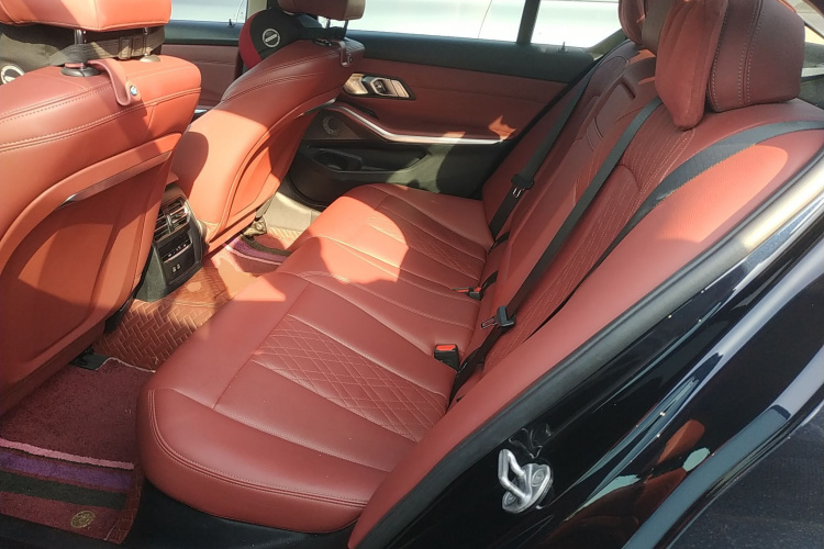 宝马i3 2022款 eDrive 35 L中控内饰21