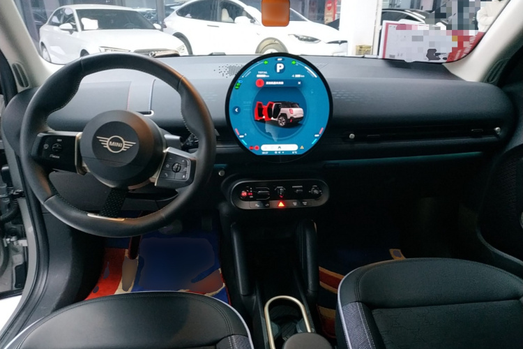 电动MINI ACEMAN 2024款 E 经典派中控内饰12