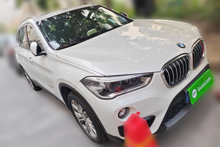 宝马X1 2018款 sDrive20Li 领先型车身外观6002