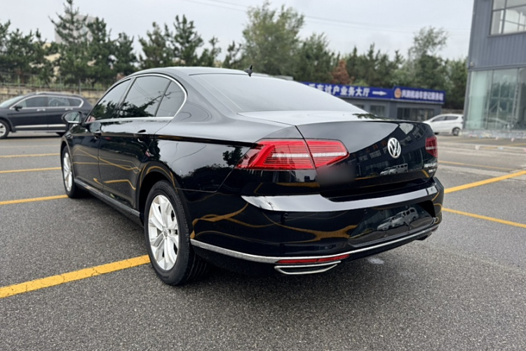 大众 迈腾 2019款 330TSI DSG 豪华型 国VI车身外观6003