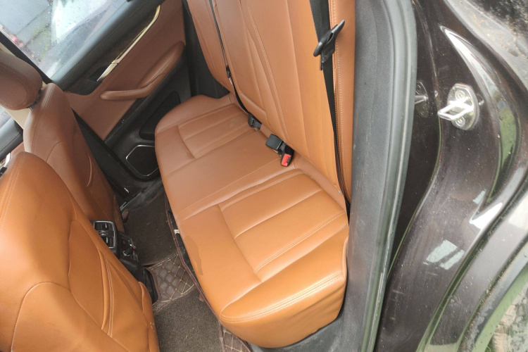 汉腾汽车 汉腾X7 2016款 2.0T 手动豪华型中控内饰21