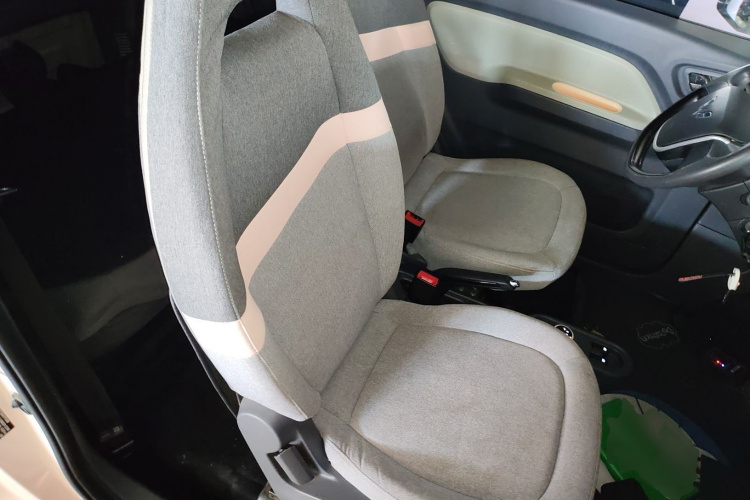 五菱汽车 宏光MINIEV 2022款 马卡龙臻享款 磷酸铁锂局部细节41