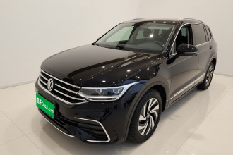 大众 途观L 2024款 出众款 330TSI 自动两驱R-Line龙耀版