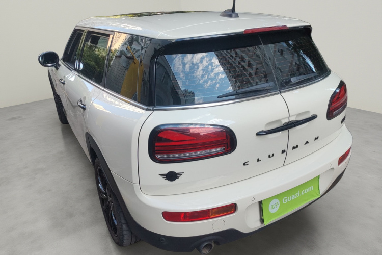 MINI Clubman 2023款 1.5T 白衬衫特别版车身外观5