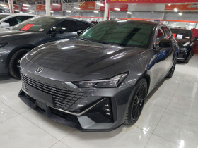 长安UNI-V 2024款 1.5T 高能版