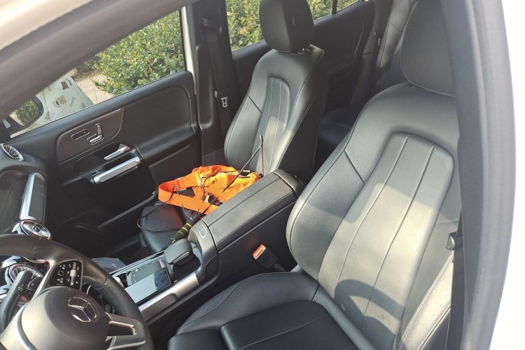 奔驰EQB 2023款 EQB 260局部细节19