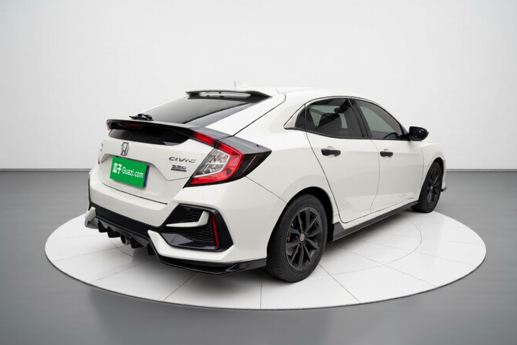 本田 思域 2021款 HATCHBACK 220TURBO CVT新锐控车身外观7