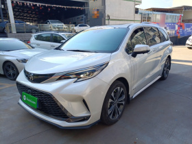 丰田 格瑞维亚 2024款 2.5L混动 尊爵ULTRA版