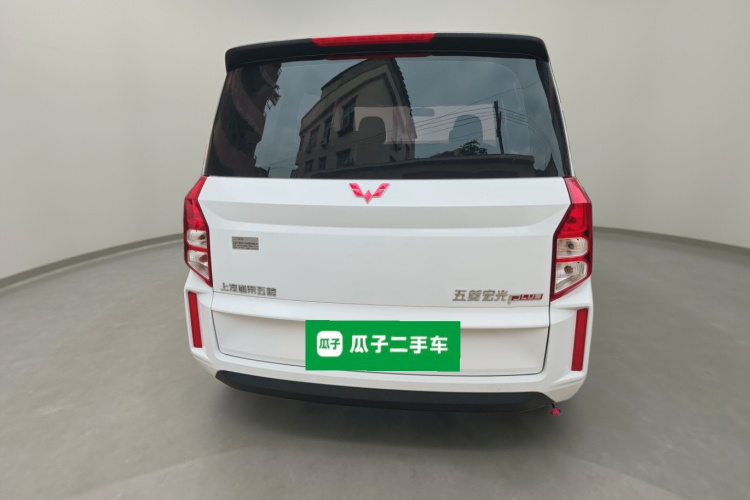 五菱汽车 五菱宏光PLUS 2020款 1.5L 手动标准型 5座车身外观6