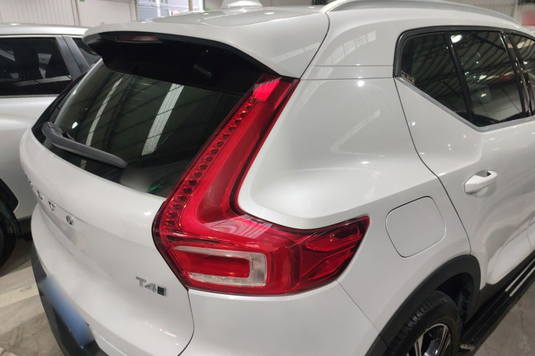 沃尔沃XC40 2021款 T4 四驱智远豪华版局部细节9010