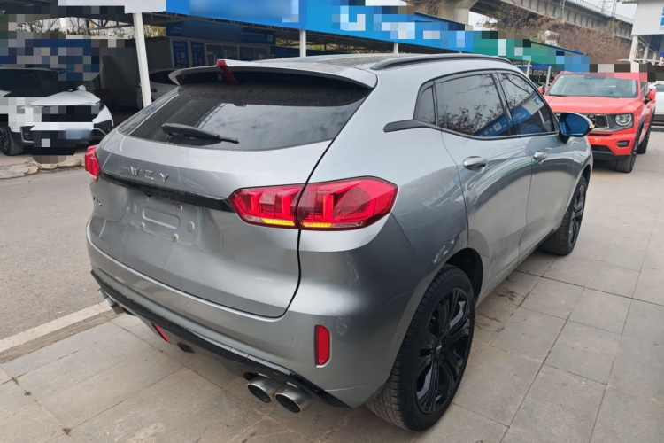 魏牌 VV5 2017款 2.0T 旗舰型车身外观7