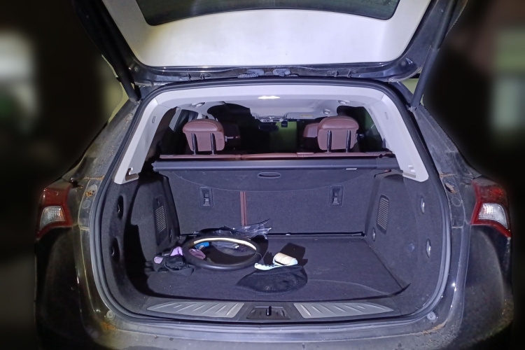 别克 昂科威 2018款 20T 两驱豪华型中控内饰23