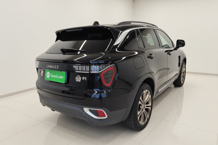 领克01 2017款 2.0T 两驱型Pro版车身外观7