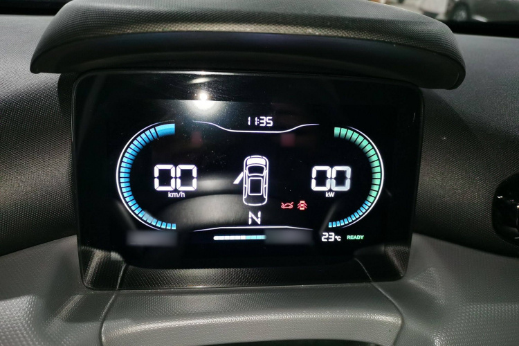 零跑汽车 零跑T03 2021款 400轻享版 三元锂局部细节14