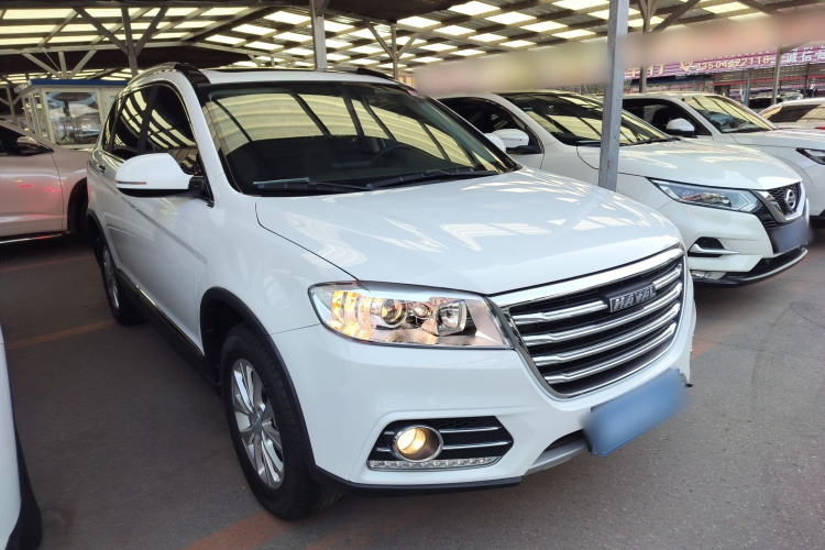 哈弗H6 2021款 运动版 1.5T 自动精英智联型 U型格栅车身外观3