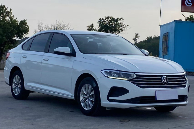 大众 朗逸 2023款 1.5L 自动得逸版车身外观3