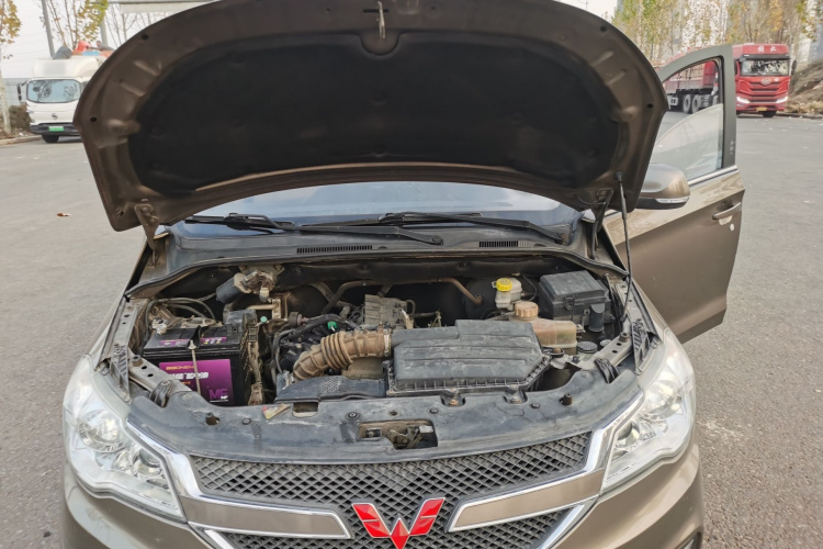 五菱汽车 五菱宏光 2015款 1.5L S1舒适国V局部细节24