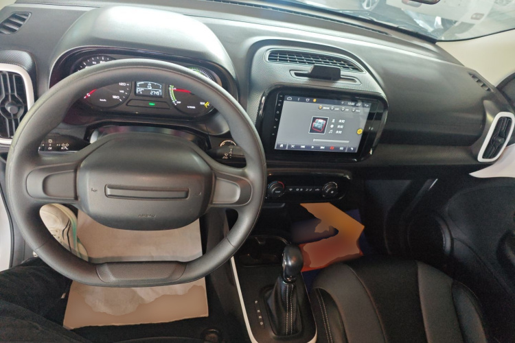 荣威 科莱威CLEVER 2021款 302km新四座超能版中控内饰12