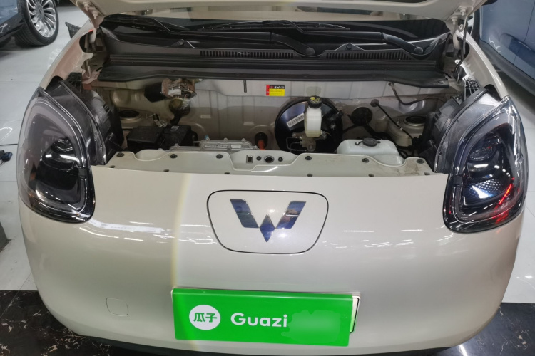 五菱汽车 宏光MINIEV 2025款 四门版 进阶款机舱底盘24