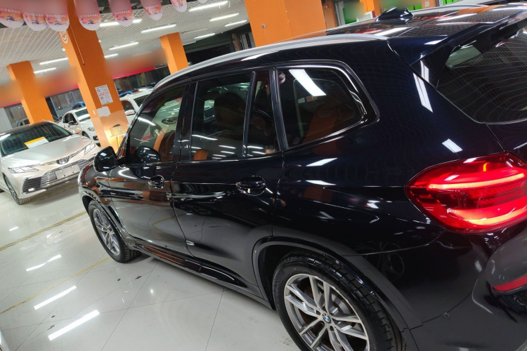 宝马X3 2018款 xDrive28i M运动套装 国VI车身外观6003