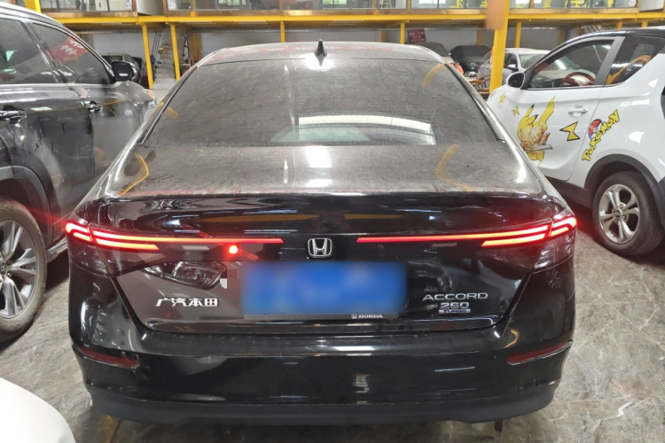 本田 雅阁 2024款 260TURBO 豪华版车身外观6