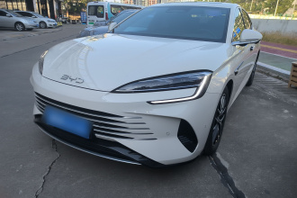 比亚迪 海豹07 DM-i 2025款 智驾版 DM-i 1.5L 125km 尊贵型